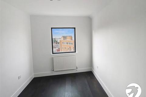 2 bedroom flat to rent, New Road, Gravesend, Kent, DA11