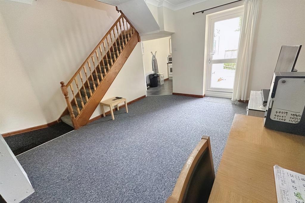 Springbourne 3 bed terraced house for sale £275,000