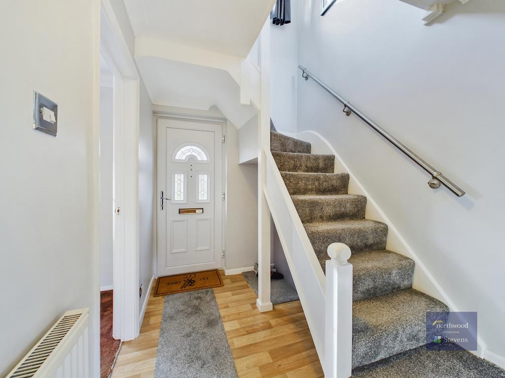 Cleves Way, South Ashford, Ashford, TN23 3 bed terraced house £285,000