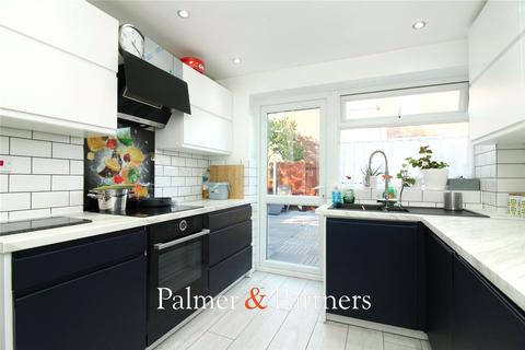 3 bedroom end of terrace house for sale, York Place, Riverside, Colchester, Essex, CO1