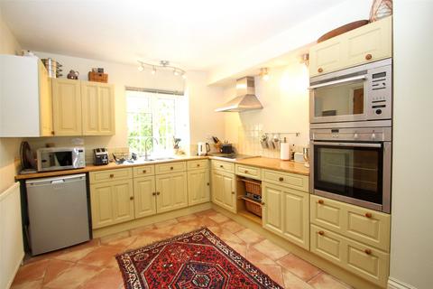 3 bedroom terraced house for sale, Station Road, Netley Abbey, Southampton, Hampshire, SO31