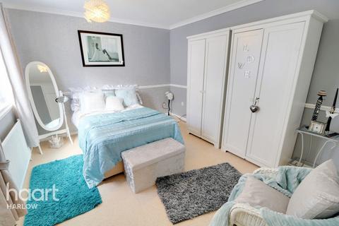 53 Shawbridge, Harlow, CM19 4NL