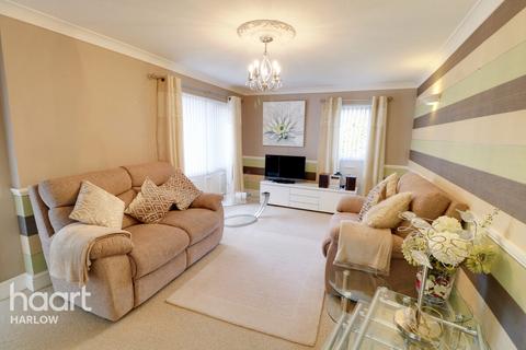 53 Shawbridge, Harlow, CM19 4NL