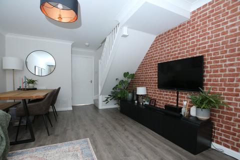 3 Ivy Close, Winchester, SO22 4QR