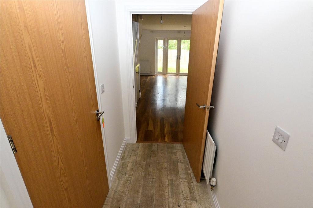New House Farm Drive, Northfield, Birmingham, B31 3 bed semidetached