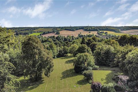De Fontenay Chalk Lane, Hyde Heath, Amersham, HP6 5SG
