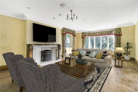 De Fontenay Chalk Lane, Hyde Heath, Amersham, HP6 5SG