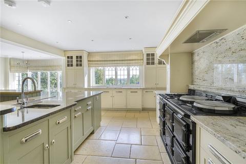 De Fontenay Chalk Lane, Hyde Heath, Amersham, HP6 5SG