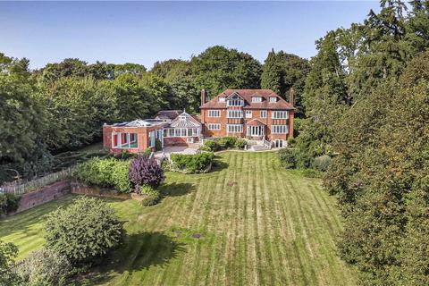De Fontenay Chalk Lane, Hyde Heath, Amersham, HP6 5SG