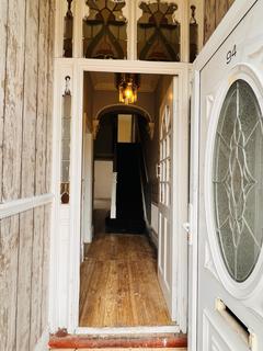 3 bedroom semi-detached house to rent, Castle Road, Tipton DY4