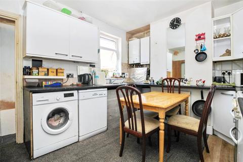 78 Beacon Road, Chatham, ME5 7BS