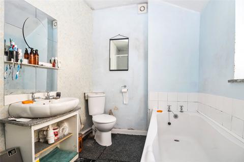 78 Beacon Road, Chatham, ME5 7BS