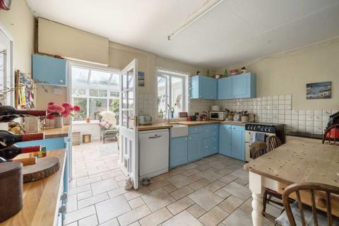 1 Hillside, Southleigh, Colyton, EX24 6RZ