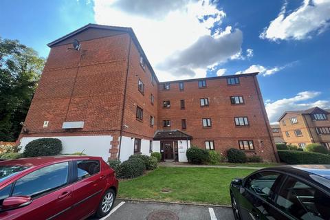 32 Burnham Gardens, Croydon, CR0 6NP