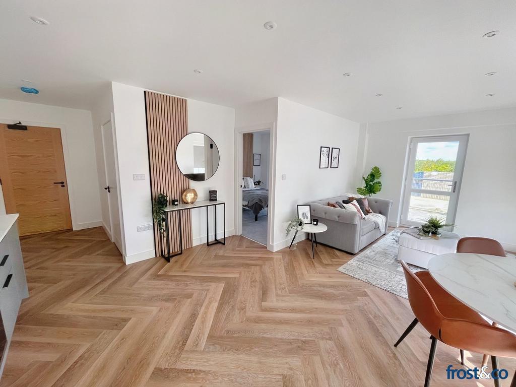 Show Flat 25