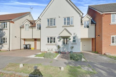 56 Bilton Road, Benfleet, SS7 2HH