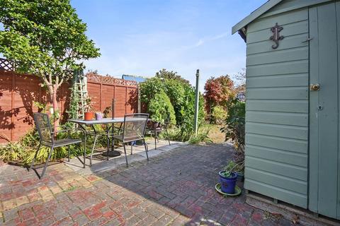 22 Rogers Road, Dagenham, RM10 8LD