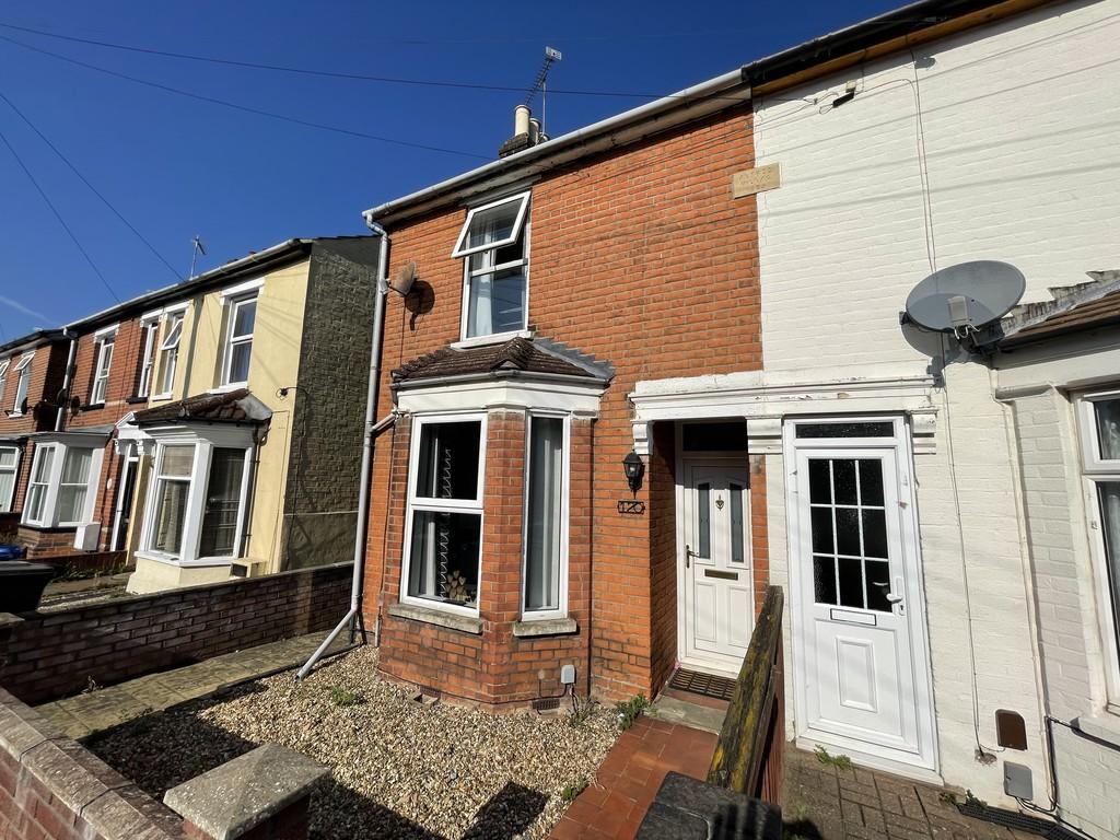 Ipswich, Suffolk 3 bed semidetached house for sale £210,000