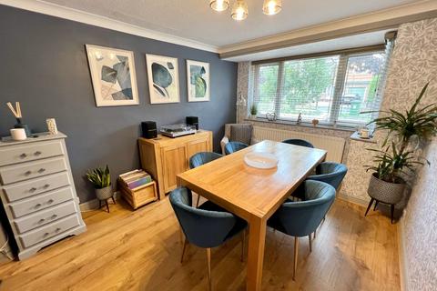 16 Brentford Road, Solihull, B91 1UJ