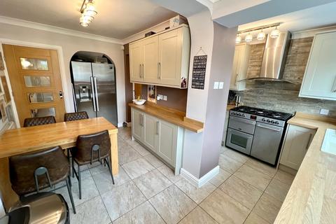 16 Brentford Road, Solihull, B91 1UJ