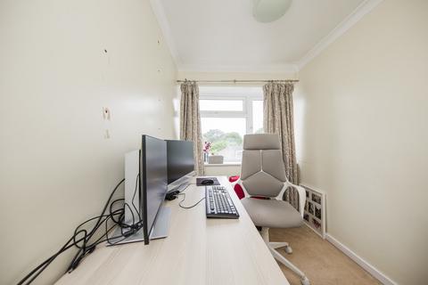 11 Cedar Ridge, Tunbridge Wells, TN2 3NX