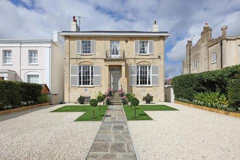 5 bedroom detached house for sale, Tivoli Road, Cheltenham, Gloucestershire, GL50