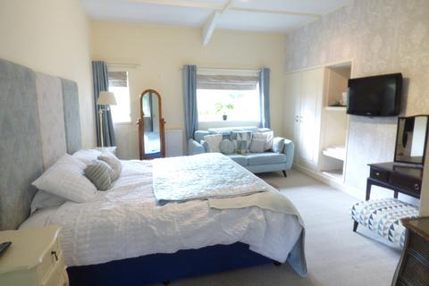 1 bedroom in a house share to rent - Edgemoor Hotel, Haytor Road