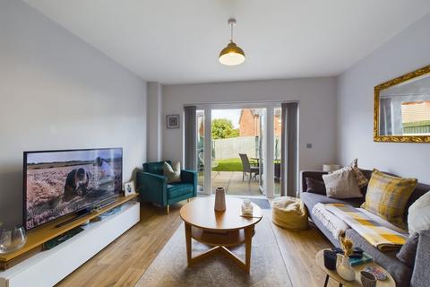 2 bedroom terraced house for sale - Arnhem Way, Saighton