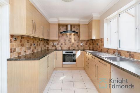 3 bedroom terraced house for sale, West Park Road, Maidstone, ME15