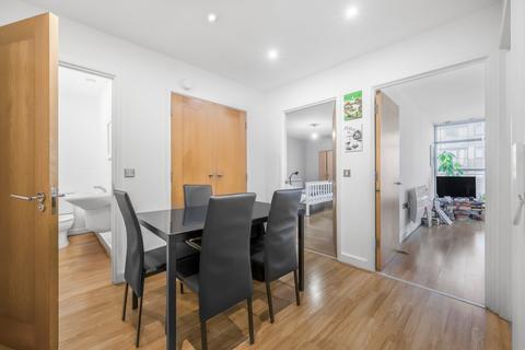 1 bedroom flat for sale, Switch House, 4 Blackwall Way, London