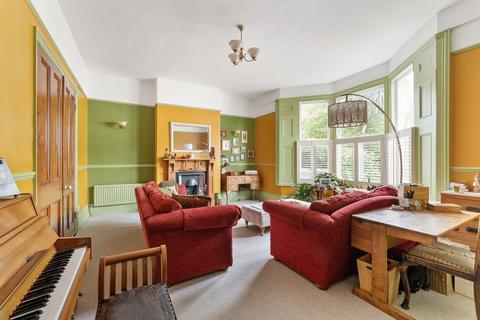 21 Cann Hall Road, London, E11 3HY