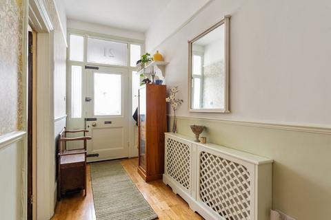 21 Cann Hall Road, London, E11 3HY