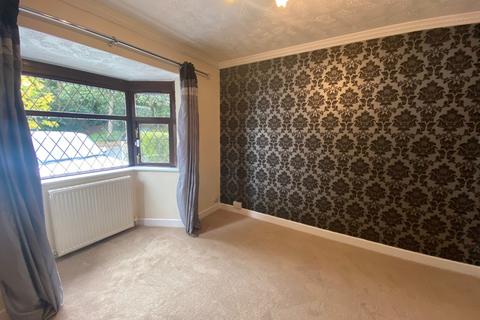 3 bedroom semi-detached house to rent, Warden Road, Sutton Coldfield, West Midlands, B73
