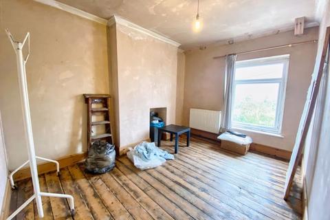 3 bedroom semi-detached house for sale - Main Road, Dyffryn Cellwen, SA10 9HR