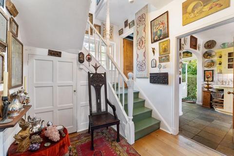 20 Willifield Way, London, NW11 7XT