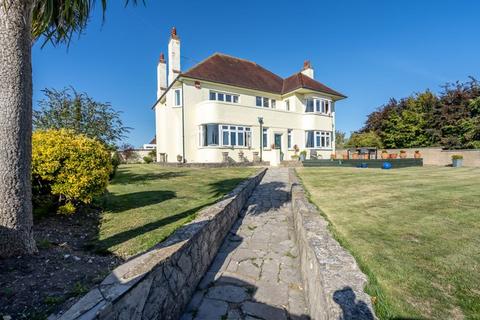 4 bedroom detached house for sale, Portsdown Hill Road, Portsmouth