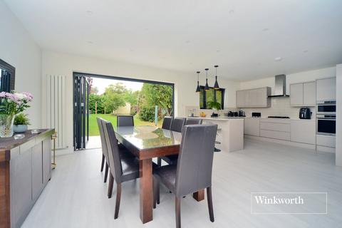 21 Fairholme Road, Cheam, Sutton, SM1 2EE