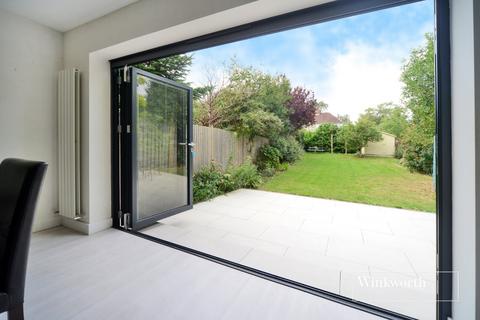 21 Fairholme Road, Cheam, Sutton, SM1 2EE