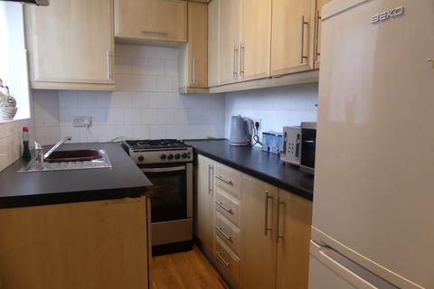 169 Ripponden Road, Oldham, OL1 4HP