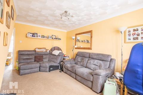 16 Copper Beech Gardens, Bournemouth, BH10 5DB
