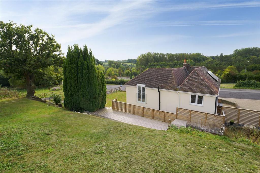 Running Water, Wingate Hill, Upper Harbledown 4 bed detached house for