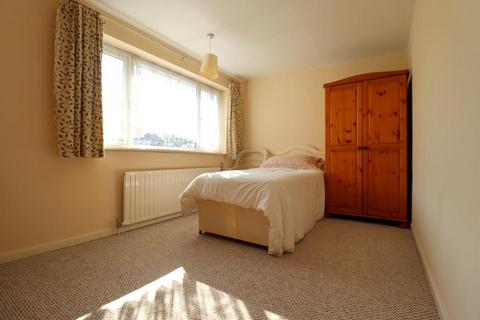 522a Hitchin Road, Luton, LU2 7UE