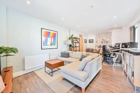 1 bedroom flat for sale - Hoey Court, Barry Blandford Way, Bow, London, E3