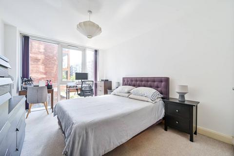 1 bedroom flat for sale, Hoey Court, Barry Blandford Way, Bow, London, E3
