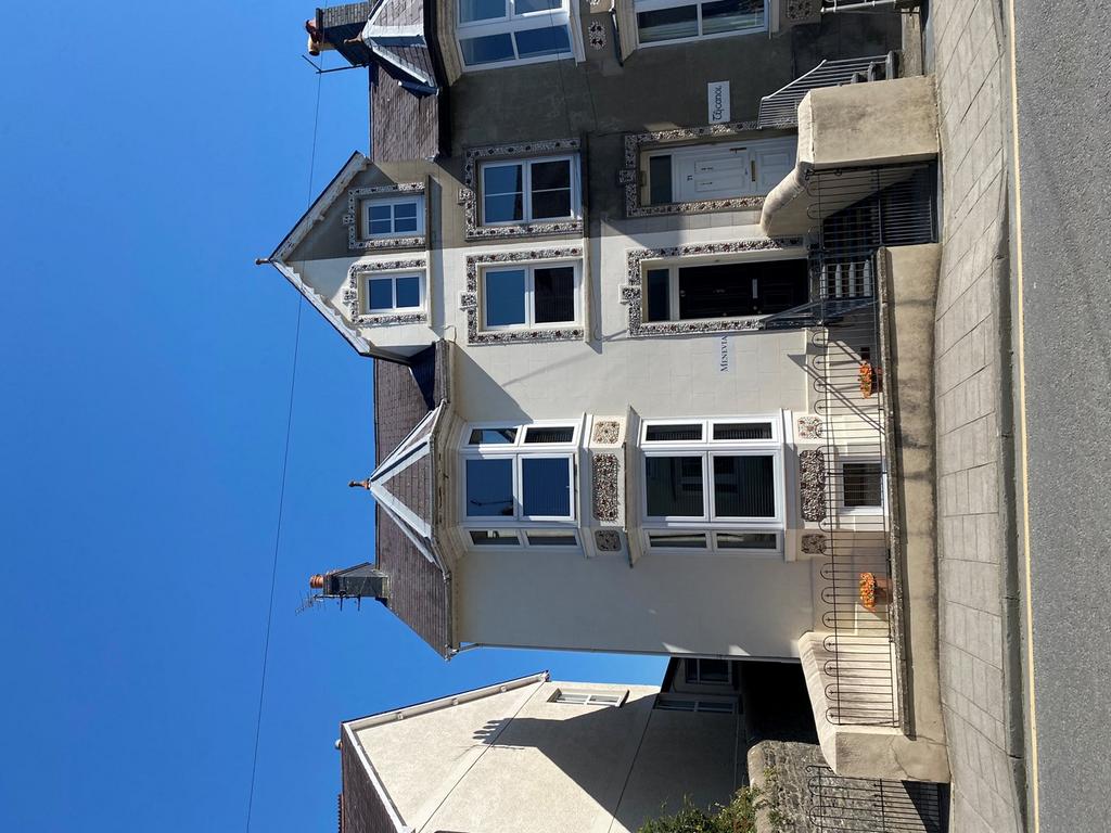 Bridge Street, Lampeter, SA48 5 bed townhouse for sale £345,000