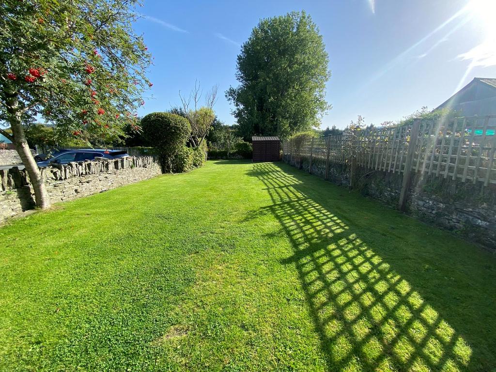 Bridge Street, Lampeter, SA48 5 bed townhouse for sale £345,000