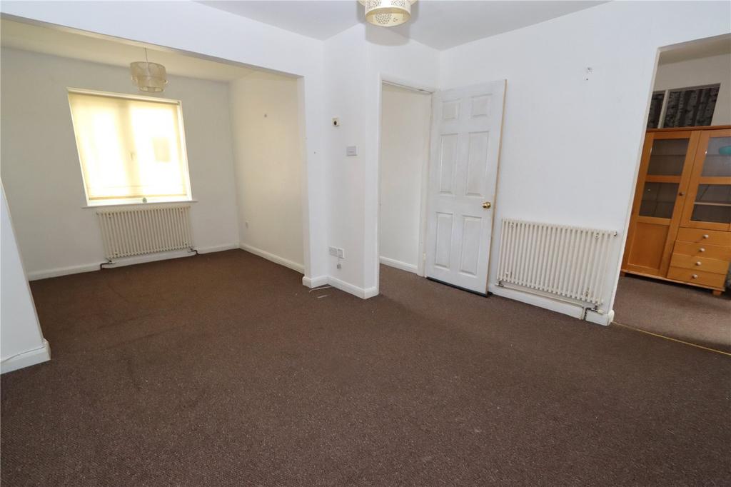 Sokeman Close, Greenleys, Milton Keynes, Buckinghamshire, MK12 3 bed
