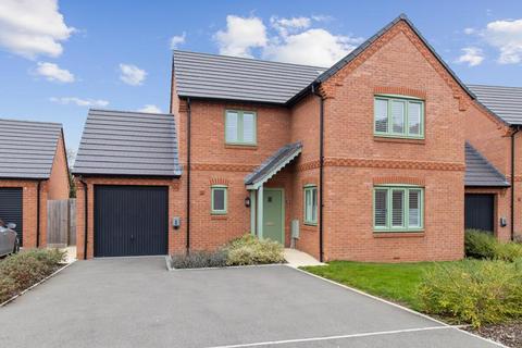 3 bedroom detached house to rent, Chapmans Orchard, Hanley Swan, Worcestershire, WR8 0AN