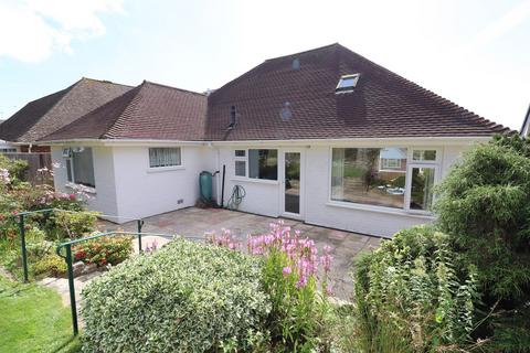 3 bedroom bungalow for sale, Cowdray Park Road, Little Common, Bexhill-on-Sea, TN39