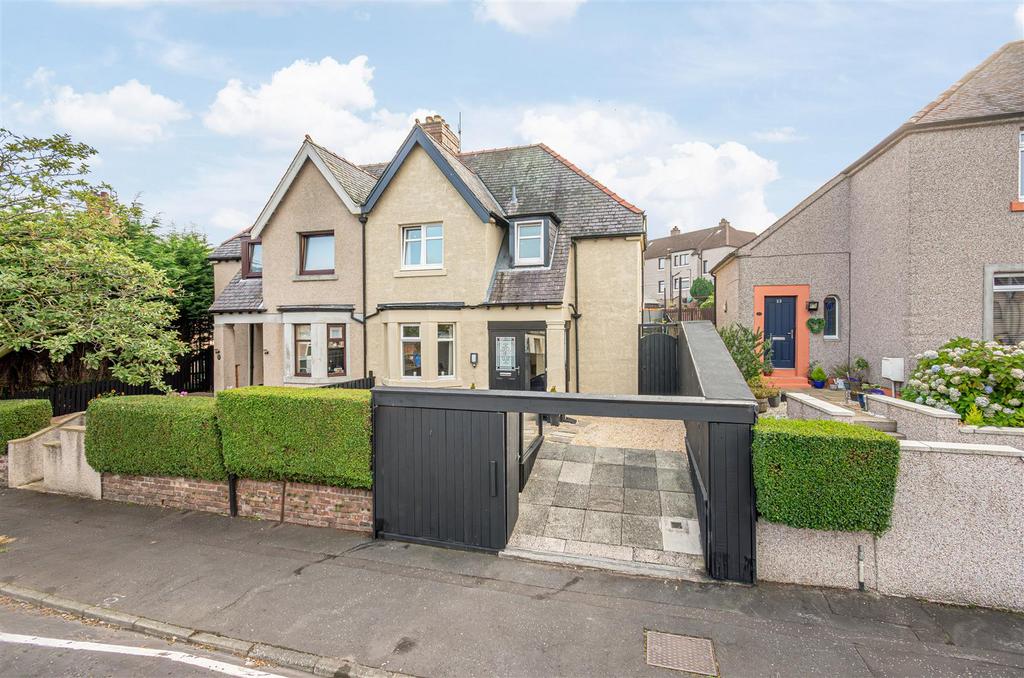 25 Alexandra Street, Dunfermline, KY12 0LX 3 bed semidetached house for sale £250,000